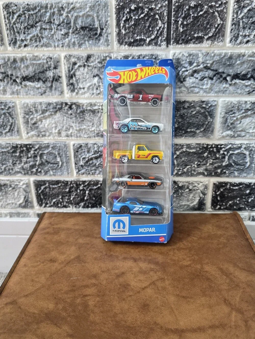 Hot Wheels Mopar 5-Car Pack - Blue, Yellow, Red, Silver, Teal